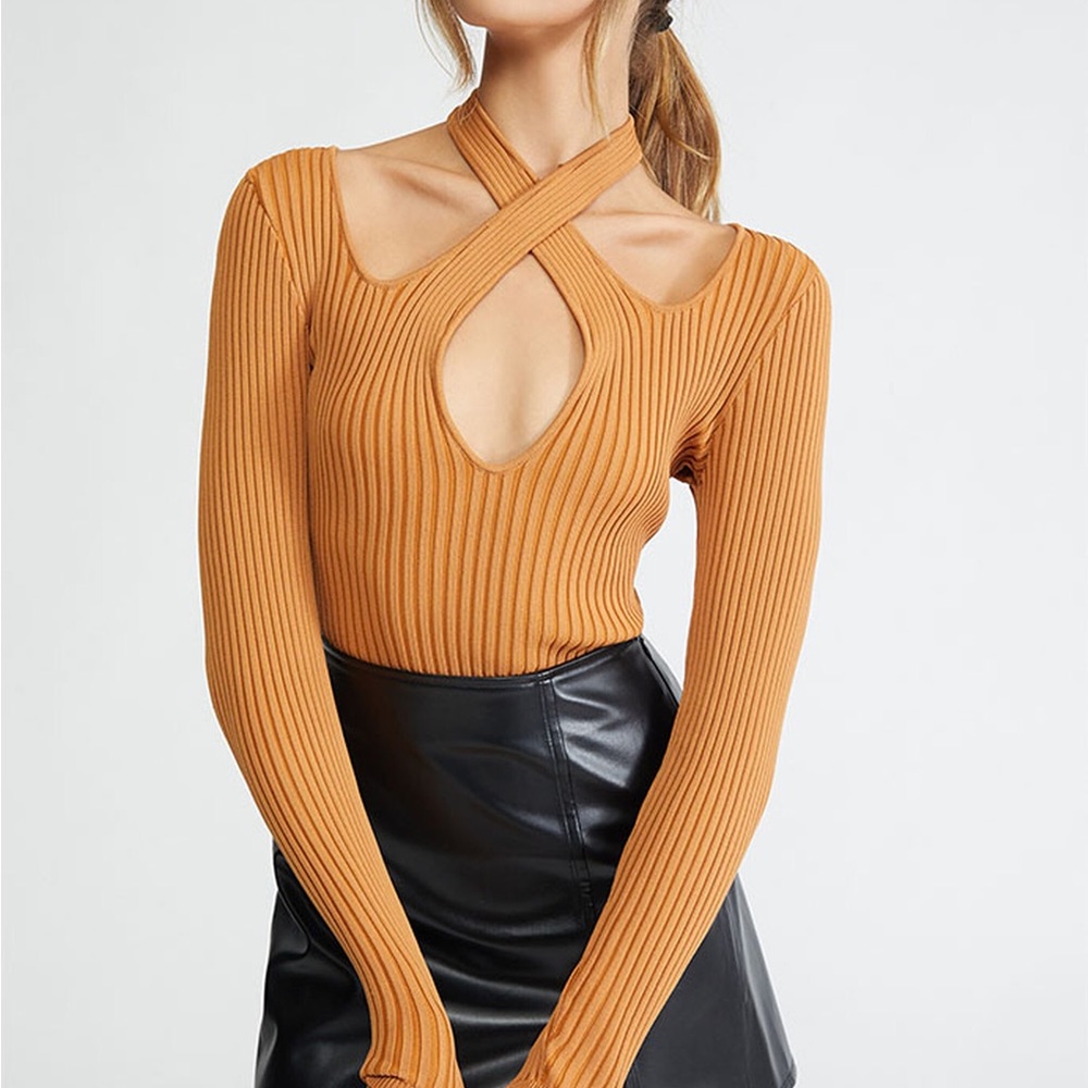 (A8) MINKPINK Women's Gianna Crisscross Ribbed-Knit Top, in Pecan NWT in bag